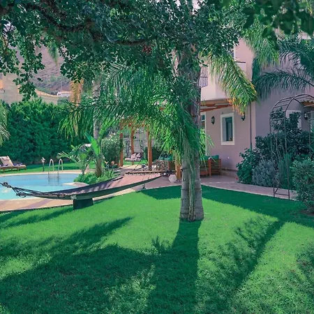Pandora Villa