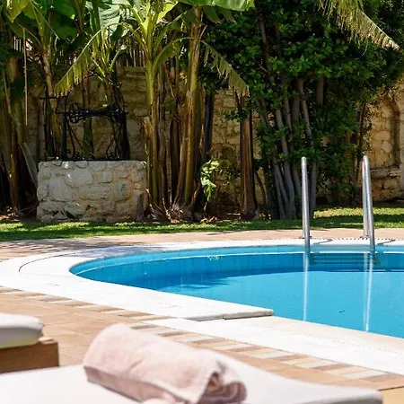 Villa Pandora