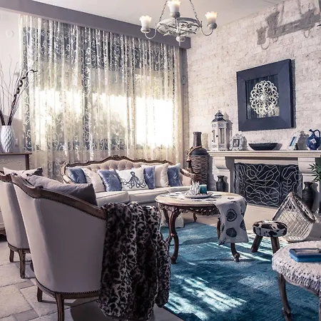 Pandora Villa *