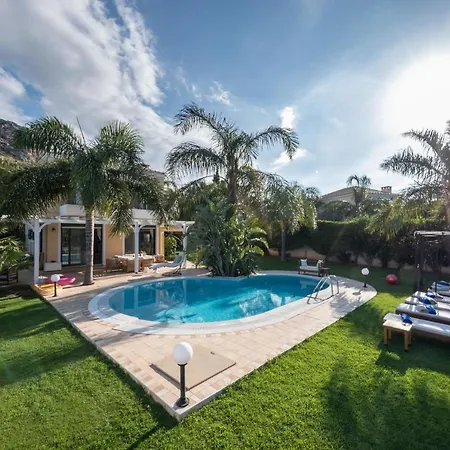 Pandora Villas