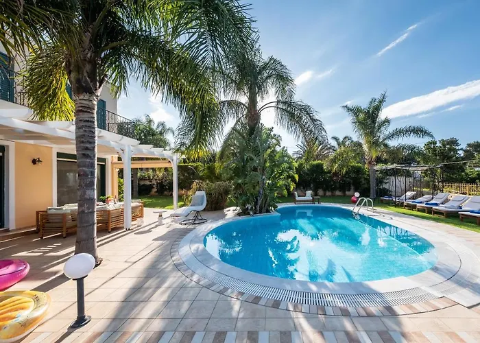 Pandora Villas * Hersonissos (Crete)