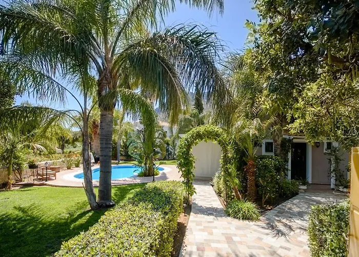 Pandora * Chersonissos